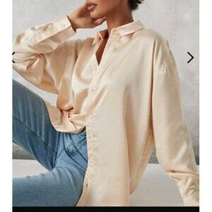 Missguided Women's Oversized Satin Shirt Ivory Button Down 0